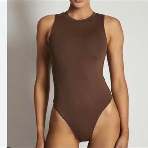 MESHKI JORDYN Tank Sleeveless Bodysuit - Chocolate